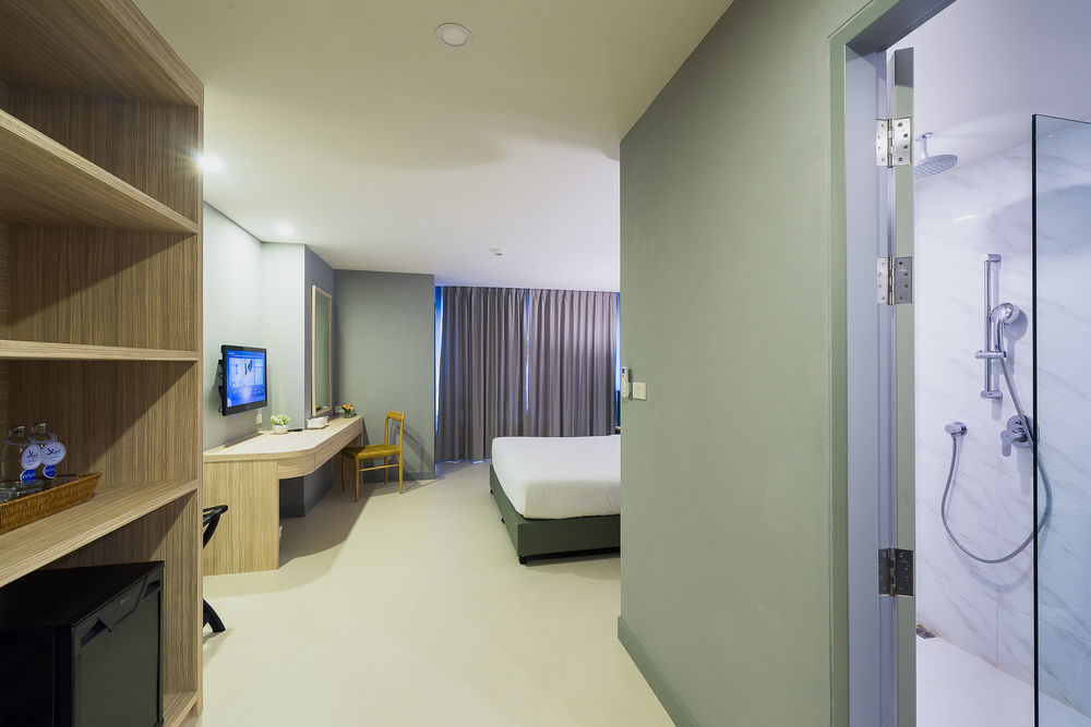 Xen Hotel Nakhon Pathom - Sha Plus Экстерьер фото